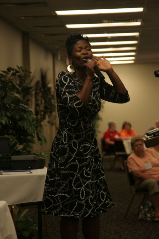 NVON09_299.jpg 54.9K